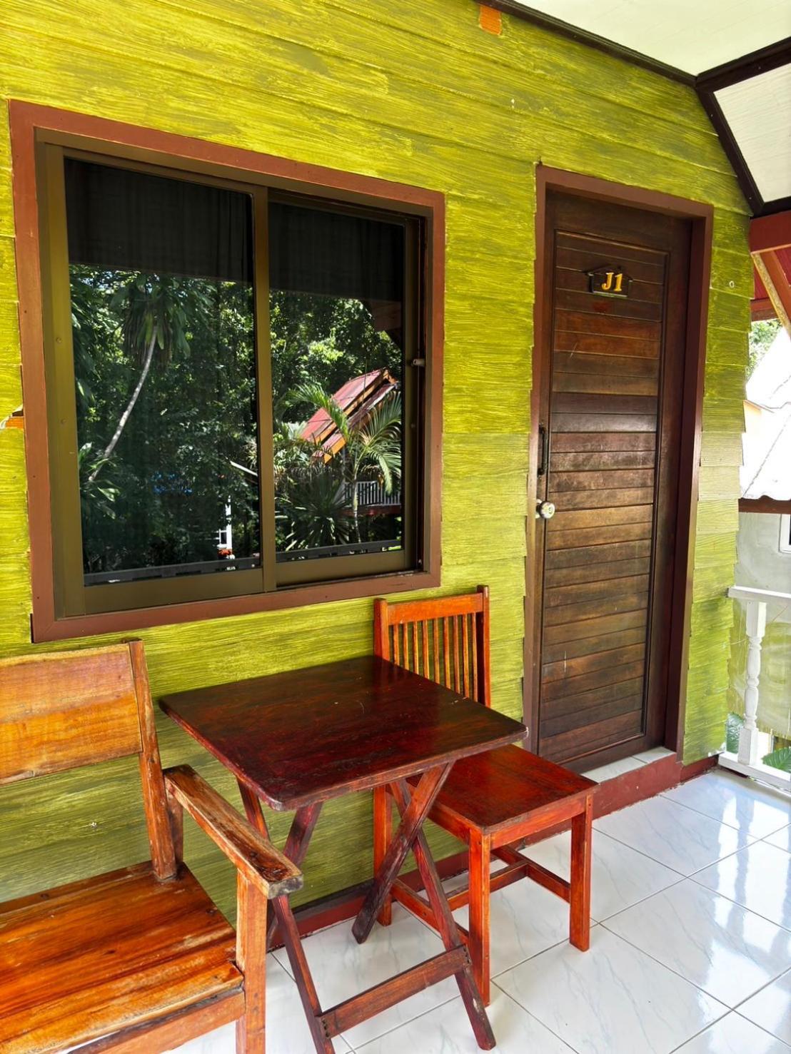 Khao Sok Jungle Huts Resort Khao Sok National Park Esterno foto