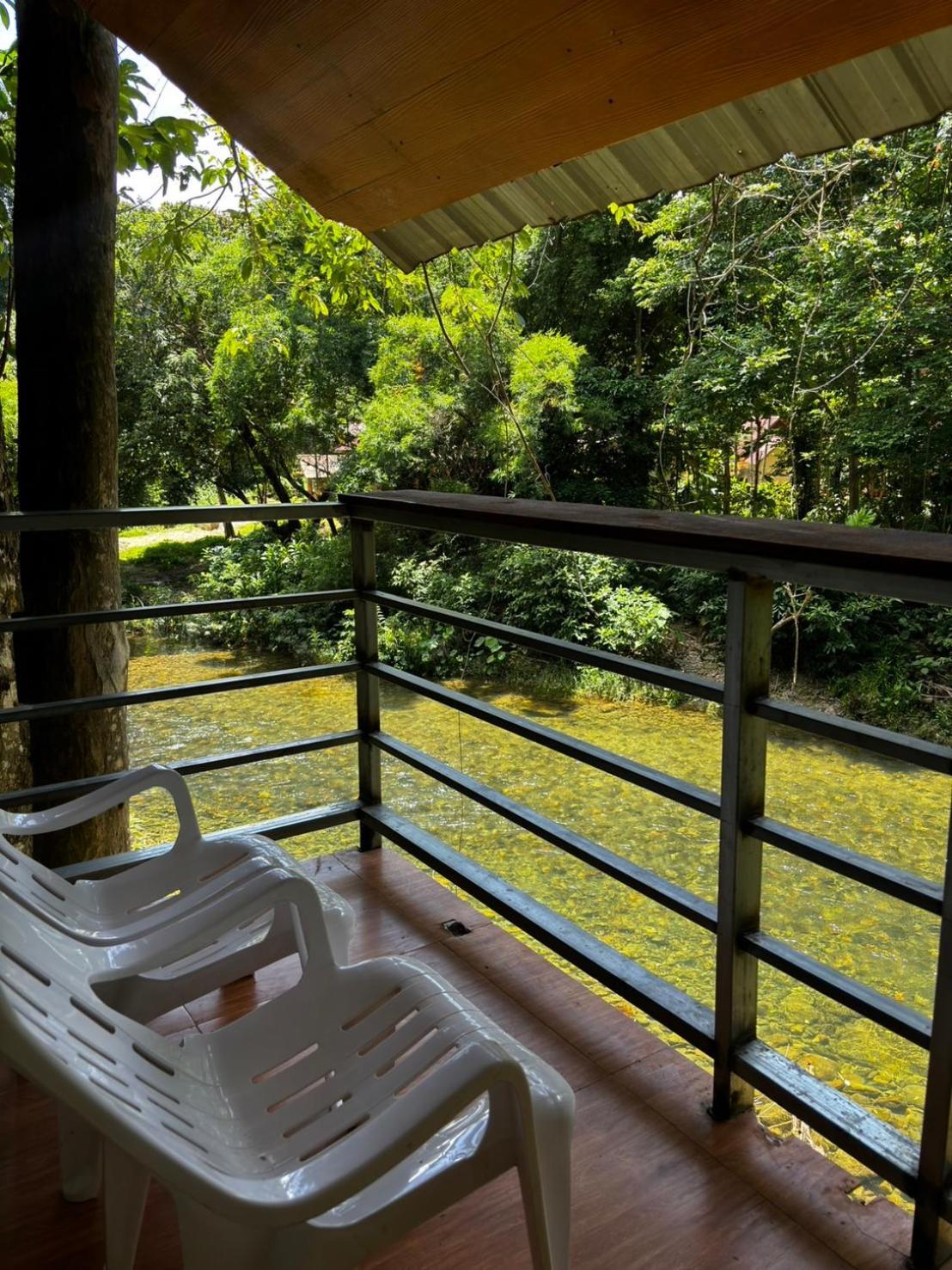 Khao Sok Jungle Huts Resort Khao Sok National Park Esterno foto