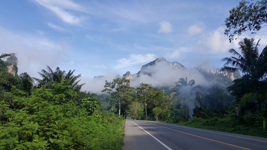 Khao Sok Jungle Huts Resort Khao Sok National Park Esterno foto