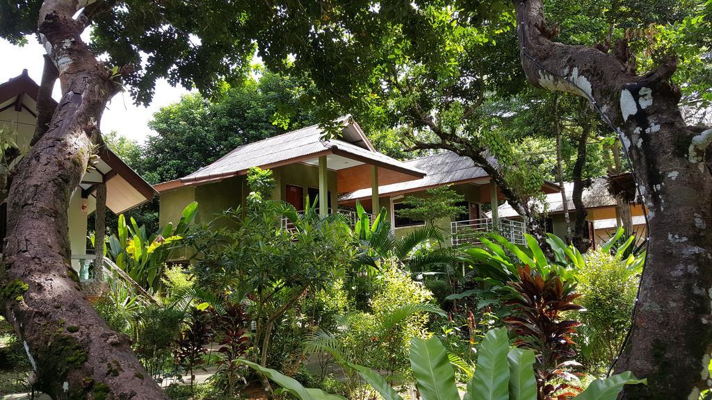 Khao Sok Jungle Huts Resort Khao Sok National Park Esterno foto