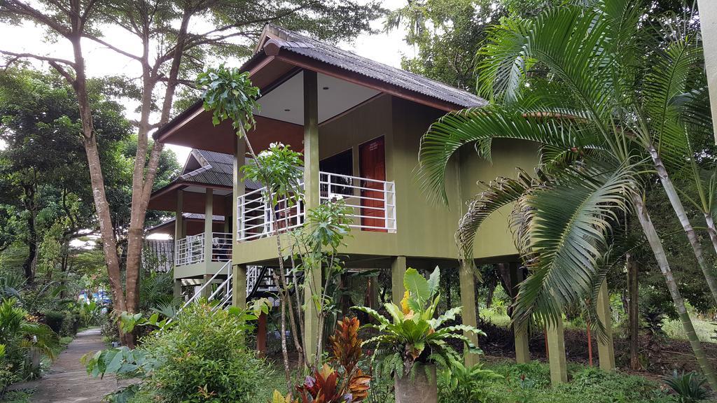 Khao Sok Jungle Huts Resort Khao Sok National Park Esterno foto