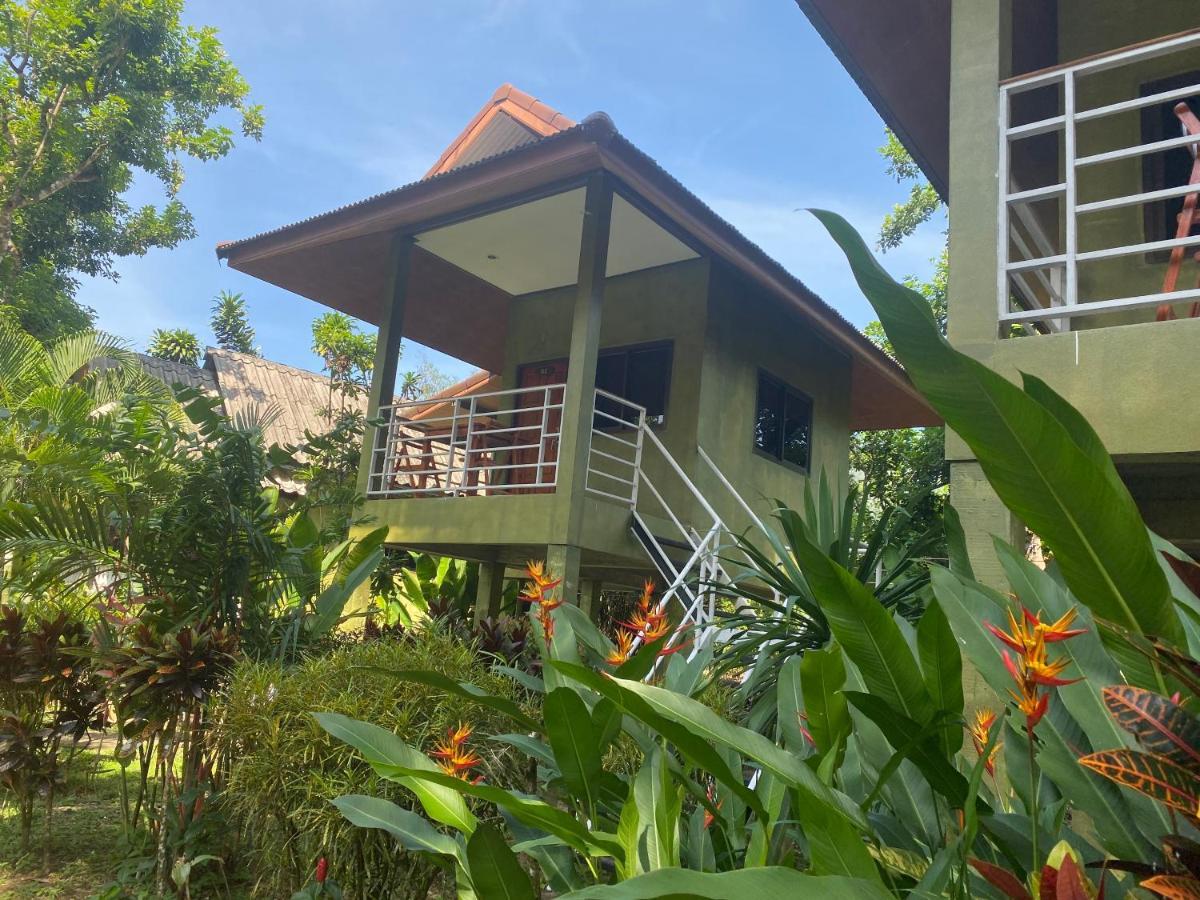 Khao Sok Jungle Huts Resort Khao Sok National Park Esterno foto